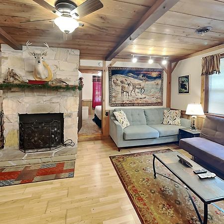 Stone Creek Cottage พิเจนฟอร์จ ภายนอก รูปภาพ